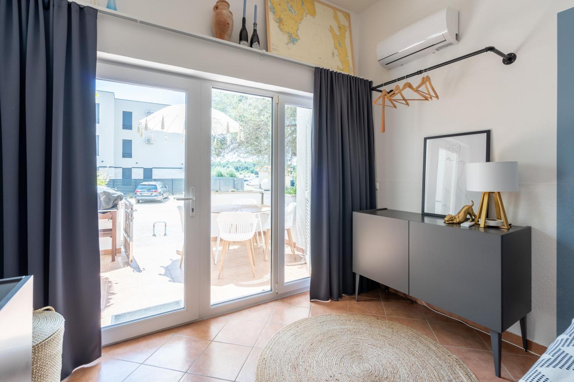 App Akumal-25M Zum Meer, Privatparkplatz, 50 Zoll Smart Tv, Sat Medulin Eksteriør bilde